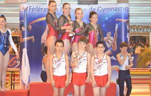 2 Equipes en demies finales nationales